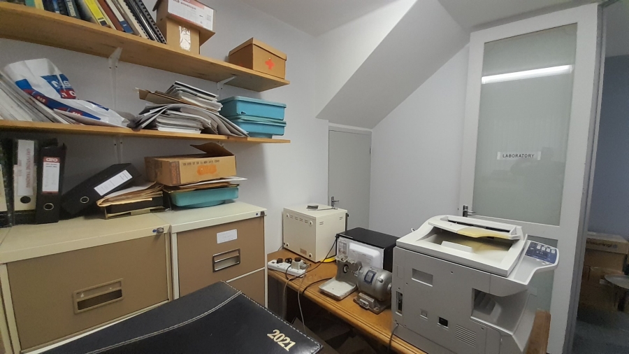 To Let Commercial Property for Rent in Claremont Upper Western Cape